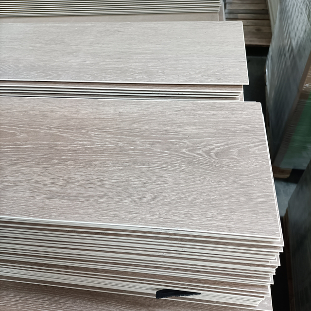 Hot Sale Marble Look SPC Flooring 4mm ສໍາລັບຕົບແຕ່ງພາຍໃນ